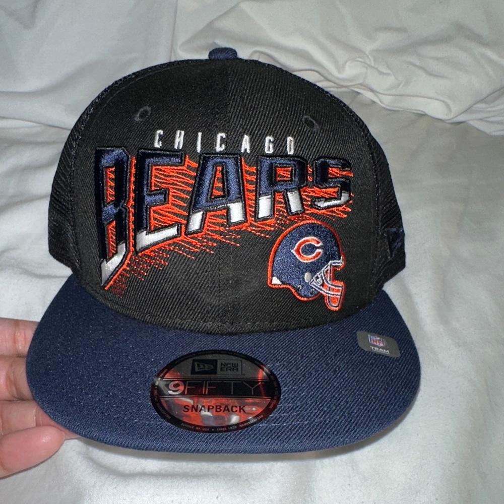 New Era 9Fifty SnapBack Trucker Hat, NFL,Chicago bears, orange, white, navy,blue